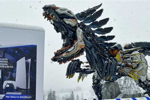 Horizon Forbidden West's Clawstrider Spotted in the Frozen Wilds of Poland