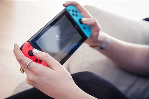 What are the differences between a Nintendo Switch and an OLED Switch?