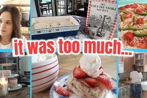 ...but still good! 🍰 Making a 1930''s Old Fashioned Shortcake from Scratch! Vintage Cooking